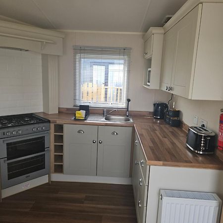 Lytham Luxe 6 Birth Caravan Weeton  Exterior foto