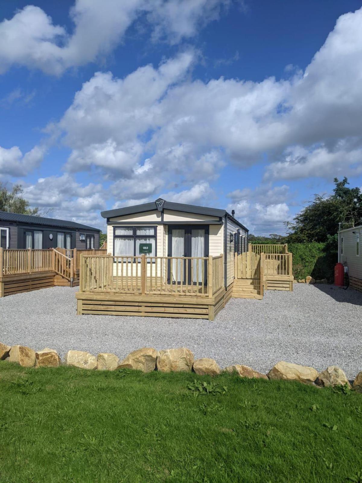 Lytham Luxe 6 Birth Caravan Weeton  Exterior foto